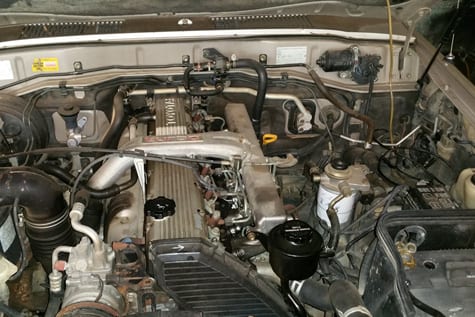 Toyota Landcruiser HDJ80 - Fully dismantled - Image 2