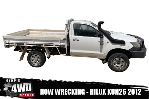 Wrecking Toyota Hilux KUN26 2012 Model - Image 2