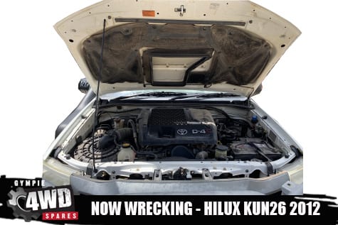 Wrecking Toyota Hilux KUN26 2012 Model - Image 7