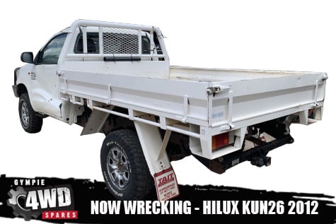 Wrecking Toyota Hilux KUN26 2012 Model - Image 8