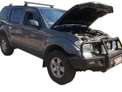 Nissan Pathfinder - R151