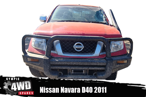 Navara wrecking 4x4