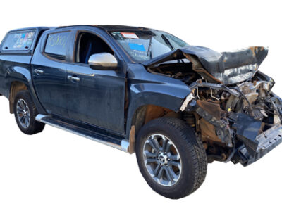 Triton Ute wrecking