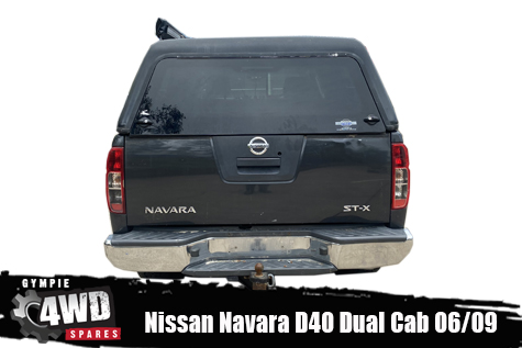 Nissan Navara D40 Ute 4x4 wrecking now - Image 6
