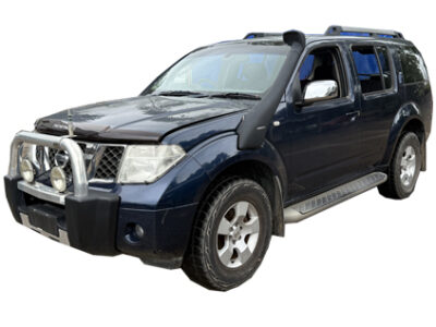 Nissan Pathfinder 4x4 wrecking