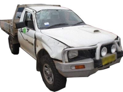 Mitsubishi Triton MK GLX - Just in to be wrecked at Gympie 4WD