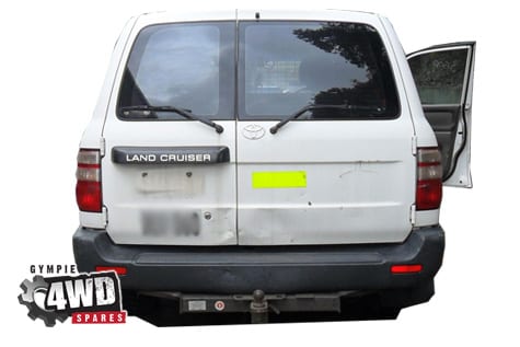 Toyota Landcruiser HZJ100 4x4 - Wrecked! - Image 4