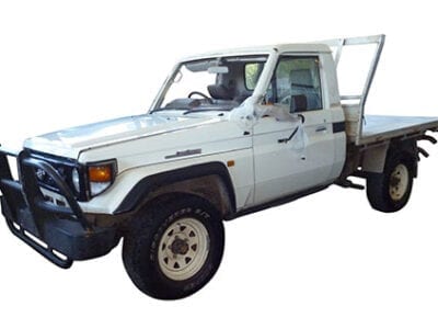 Toyota Landcruiser FZJ79 - Now wrecking