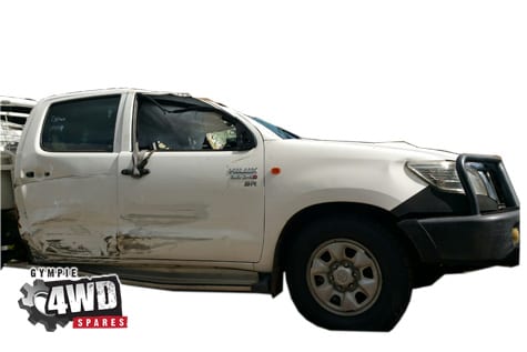 Toyota Hilux 4x4 - Now Wrecking - Image 4
