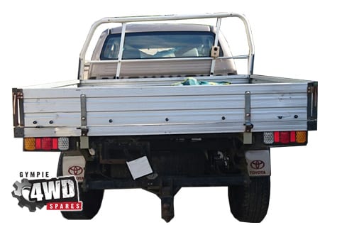 Toyota Hilux SR KUN26 XCab Turbo Diesel 2005 Model - Image 3