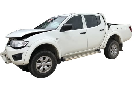 Mitsubishi Triton MN GLX 2015 Model 4x4 Now Wrecking