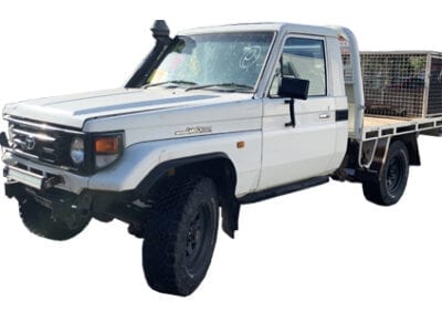 Toyota Landcruiser HZJ79 Just in for Wrecking